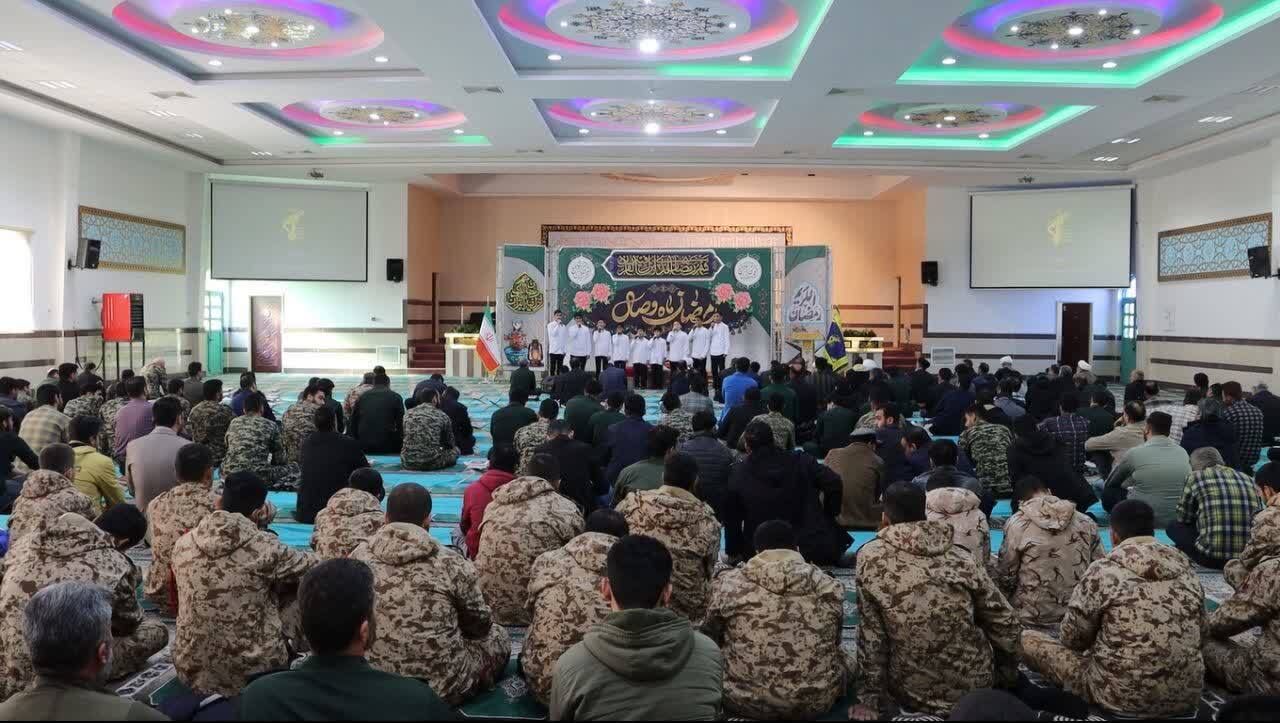 برگزاری ۴۸ محفل انس با قرآن در سپاه استان سمنان