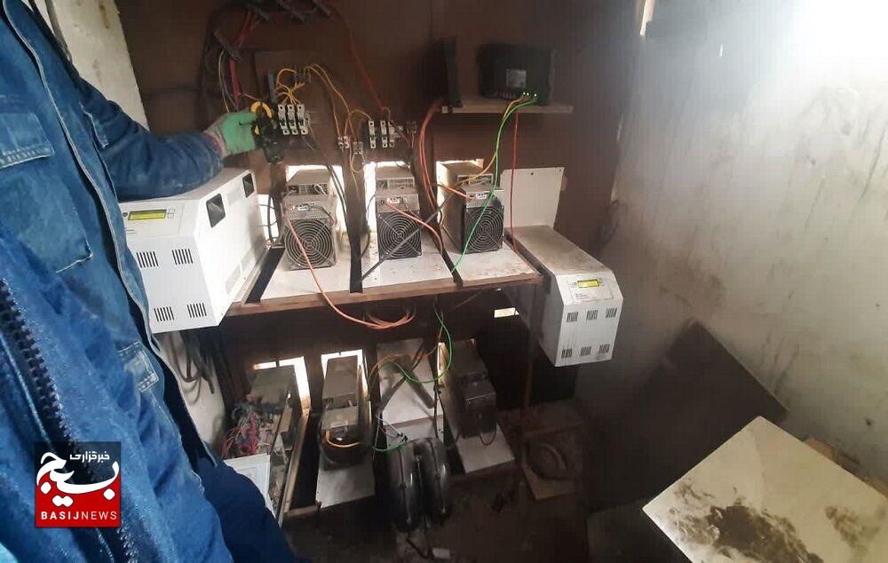 چهار دستگاه ماینر استخراج بیتکوین در شهرستان نمین کشف شد چهار دستگاه ماینر استخراج بیتکوین در شهرستان نمین کشف شد