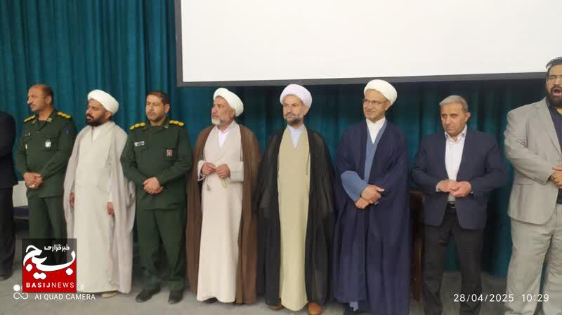 هفته عقیدتی و روز معلم را ثمره خون معلم شهید مرتضی مطهری(ره) +عکس هفته عقیدتی و روز معلم را ثمره خون معلم شهید مرتضی مطهری(ره) +عکس