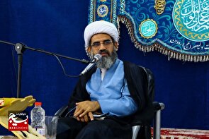 همدردی مدیر حوزه علمیه هرمزگان با خانواده‌های داغدار حادثه بندر شهید رجایی