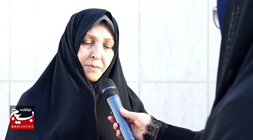 چشم‌انتظاری۴۲ساله دخترانی که پدرشان از سنگر کار به جبهه شتافت