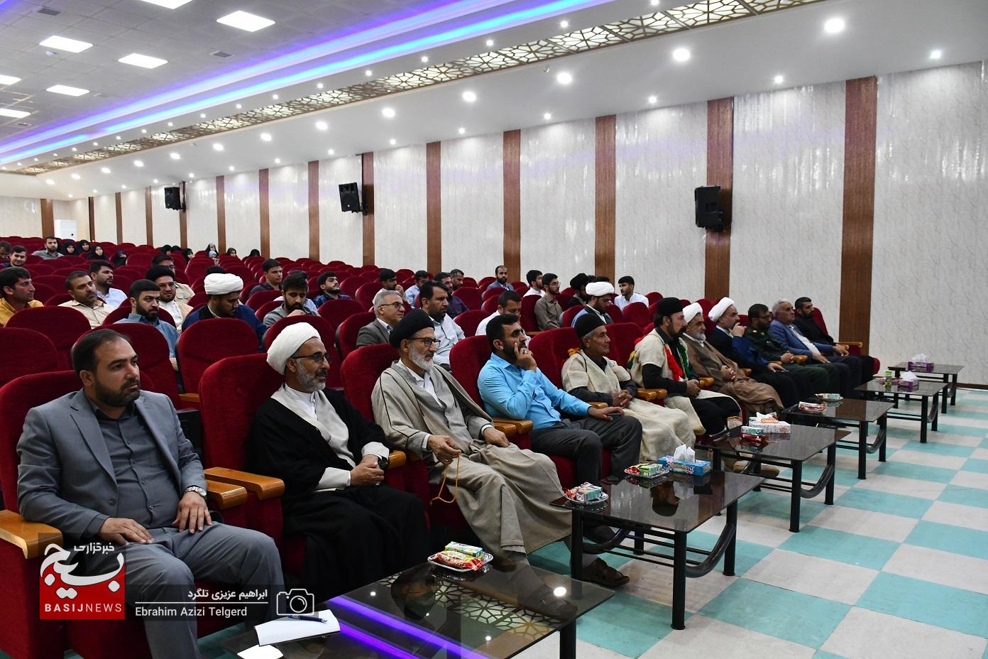 تجلیل از مدیران برتر نمایندگی ولی فقیه در سپاه فتح استان
