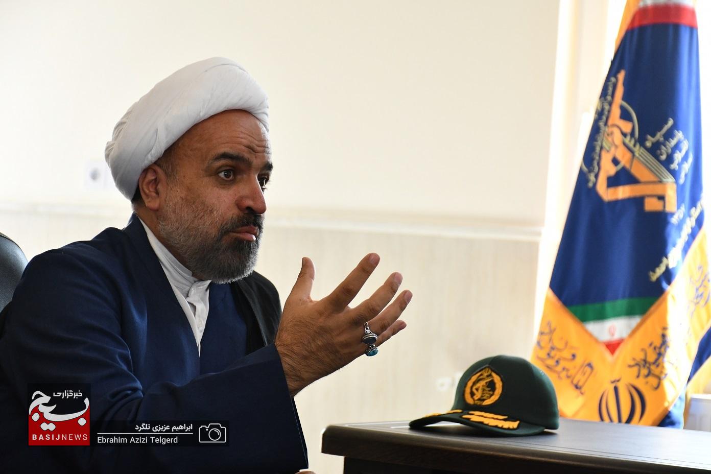 دیدار مسئول بسیج طلاب و روحانیون کشور با فرمانده سپاه فتح