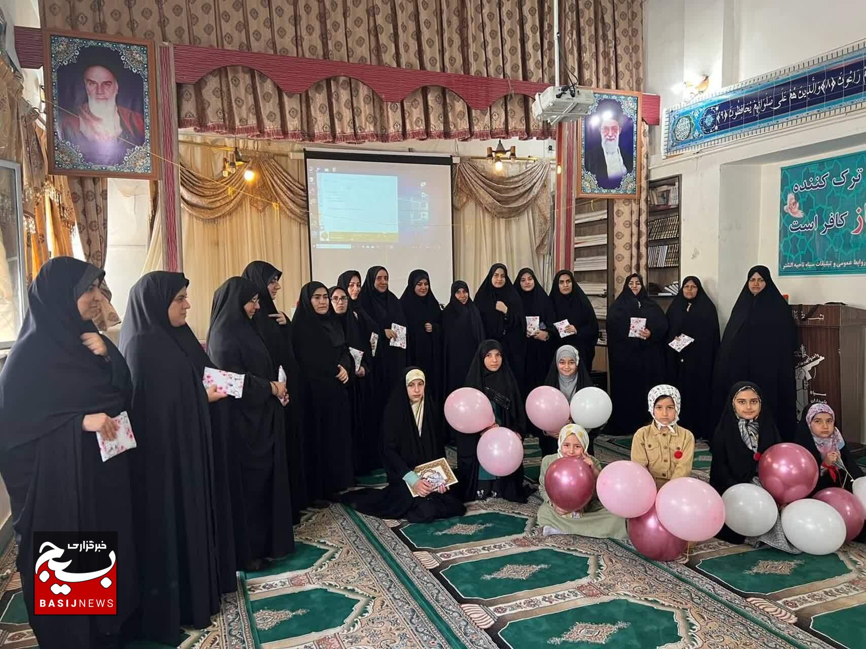 اجتماع دختران گردان یا رقیه بنت الحسین(ع) شهرستان الشتر به مناسبت ولادت حضرت معصومه(س)+عکس
