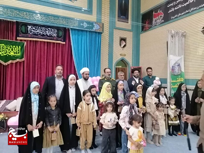 مراسم بزرگداشت روز دختر و معلم سپاه میامی+ تصاویر
