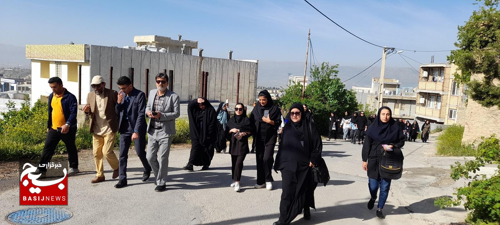 همایش پیاده روی دانشجویان هنرمند دانشگاه ملی مهارت خواهران یاسوج