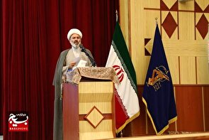 همایش انسجام شبکه نمایندگی بسیج  و جشنواره مالک اشتر نمایندگی  ولی فقیه در سپاه حضرت عباس (ع) برگزار شد.