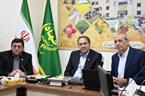 کشاورزان اصلی‌ترین ذینفعان منابع آب هستند