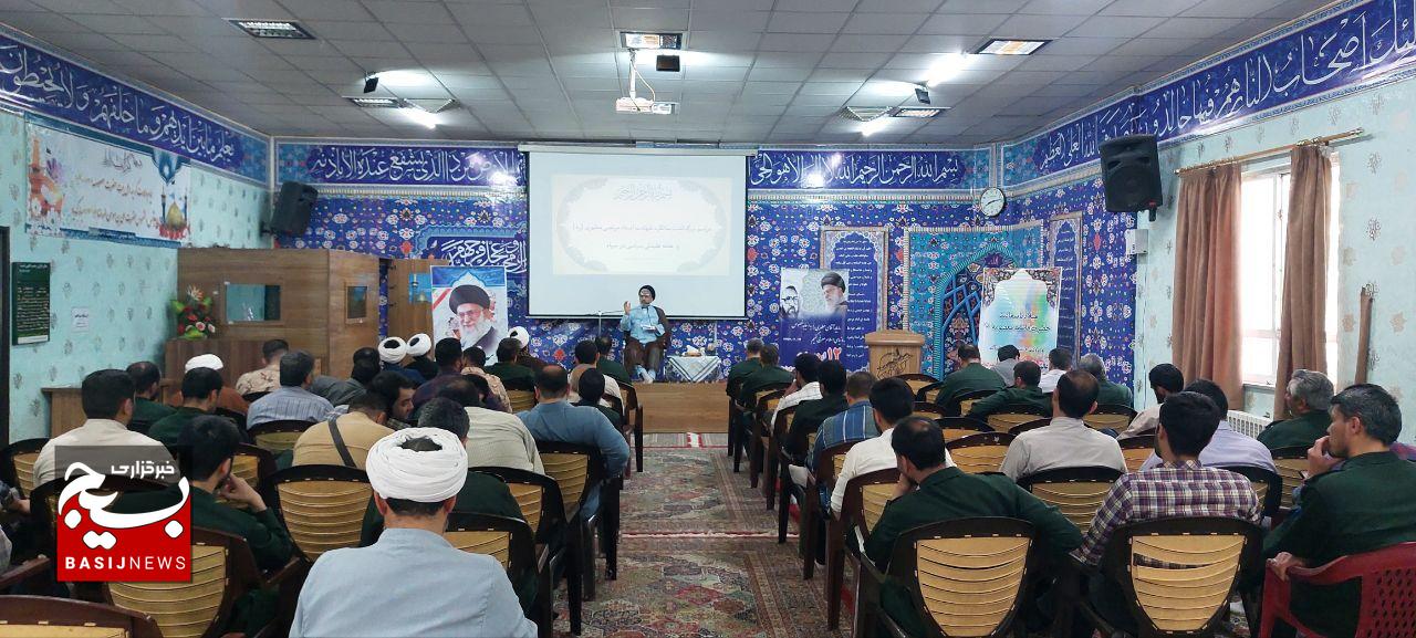 یاد و خاطره علامه مطهری زنده می‌شود؛ بزرگداشت مقام معلم در ناحیه مالک اشتر مشهد