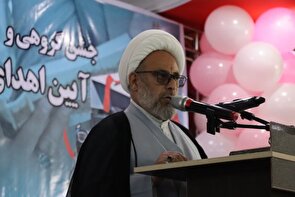 سپاه و بسیج پیشرو در امر احسان و نیکوکاری است/با انفاق می توانیم قسمتی از مشکلات جامعه را حل کنیم