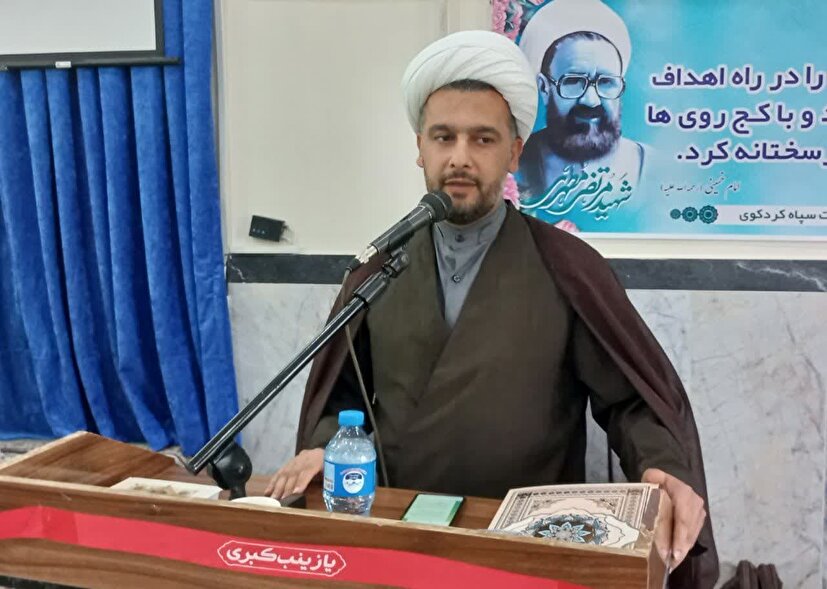 مربیان عقیدتی سیاسی، از ارکان اصلی تداوم مسیر انقلاب اسلامی هستند/استکبار به دنبال ایجاد شبهات در ذهن جوانان است