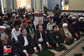 نشر معارف اهل‌بیت (ع) نخستین وظیفه طلاب علوم دینی است
