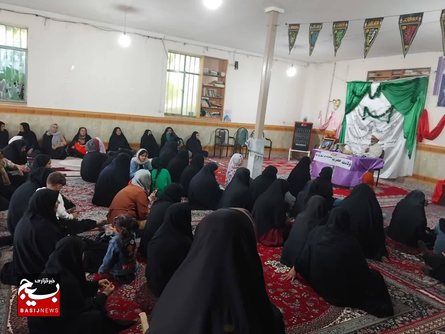 تجلیل از معلمان بسیجی روستای سرآبتاوه