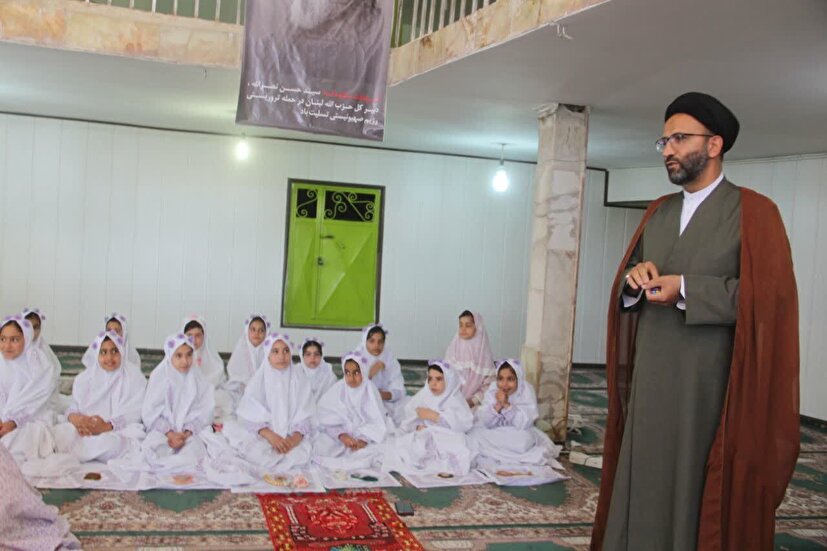 برگزاری جشن تکلیف نوگلان دبستانی