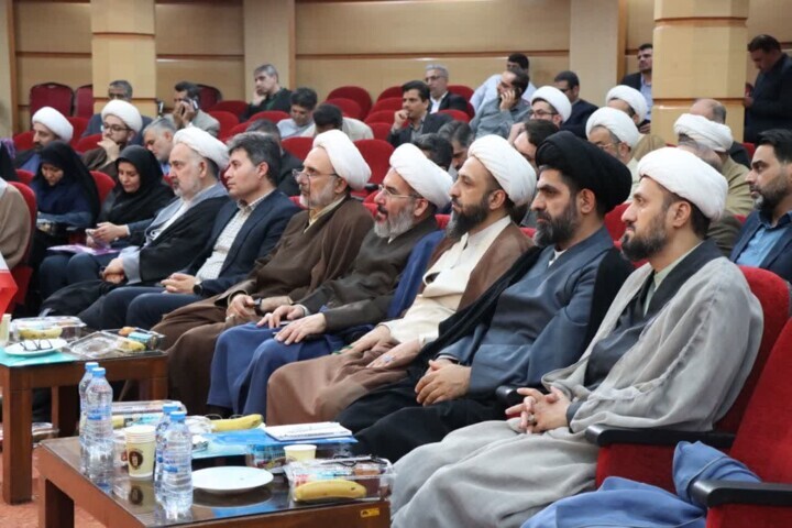 امام جمعه ایلام: کار فرهنگی، مقدمه تحقق عدالت و پیشرفت است
