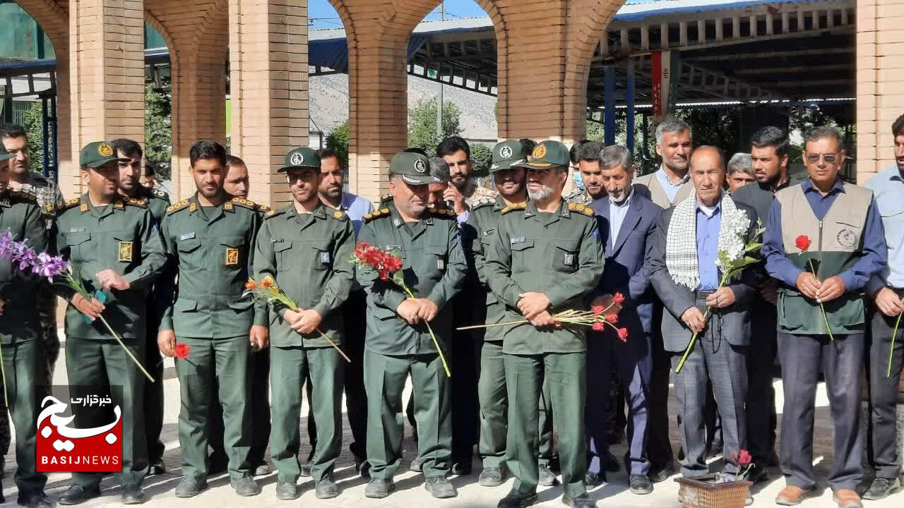 قبور مطهر شهدای چغابل عطر افشانی شدند