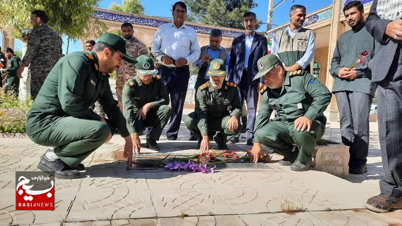 قبور مطهر شهدای چغابل عطر افشانی شدند