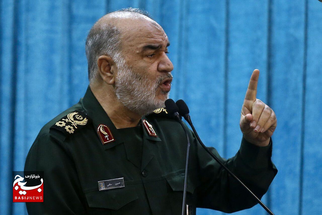 هشدار فرمانده سپاه به دشمن؛ دست از پا خطا کنید، درهای جهنم به رویتان گشوده می‌شود