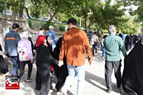 همایش پیاده‌روی پدر دختری کارکنان سپاه انصارالحسین(ع) همدان