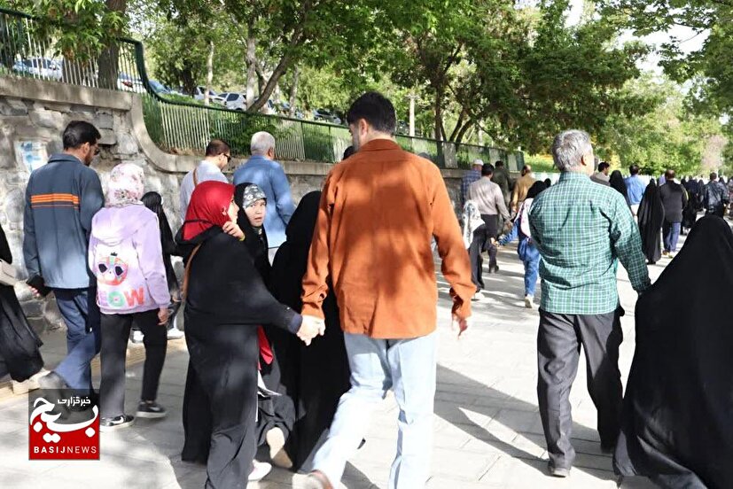 همایش پیاده‌روی پدر دختری کارکنان سپاه انصارالحسین(ع) همدان