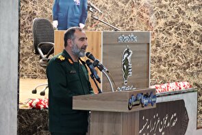وحدت بین نیروهای مسلح در استان گلستان زبانزد است/درایت و دور اندیشی امام خمینی (ره) مانع انحلال ارتش شد