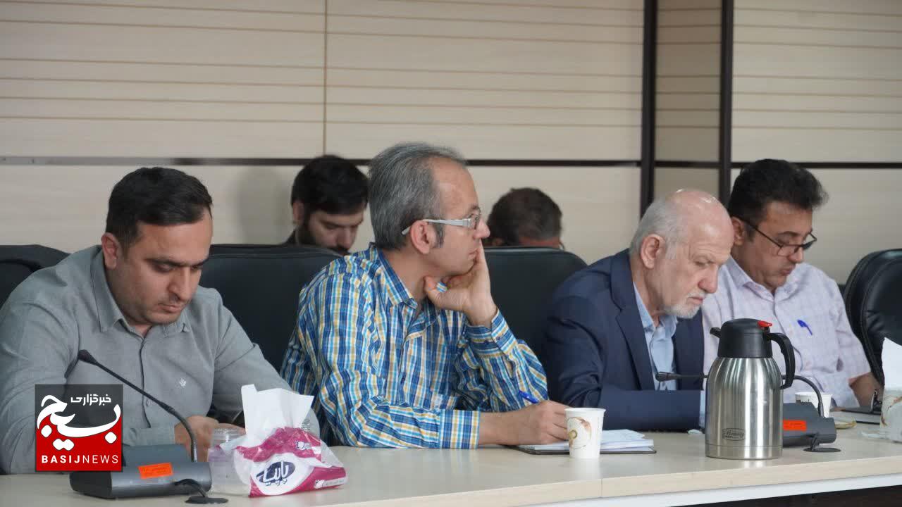 رسانه ها مکمل قدرت سپاه در جنگ شناختی هستند/اجرای هزار و ۱۶۶ پروژه عمرانی توسط بسیج سازندگی+عکس