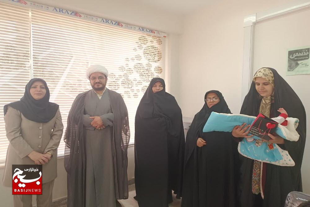 نجات ۲ نوزاد از سقط جنین در تویسرکان با فعالیت مرکز نفس