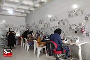 افتتاح کارگاه خیاطی در کلاک در هفته بسیج سازندگی