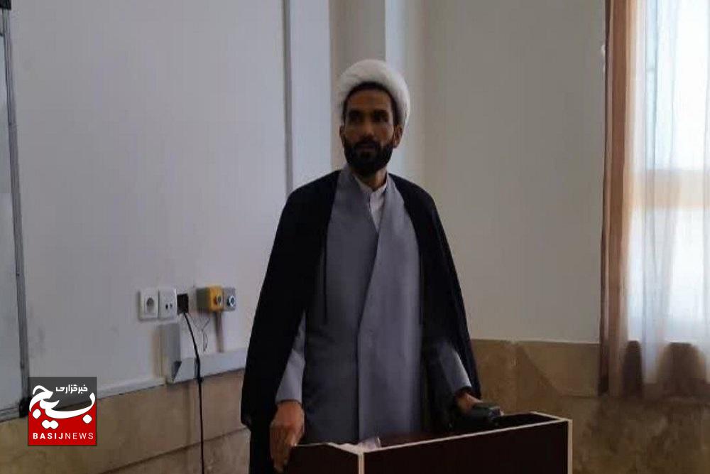 بارزترین ویژگی شهید رئیسی حقیقت‌گرایی و دوری از جناح‌گرایی بود