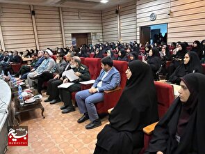 همایش جهاد تبیین و تجلیل از فرهنگیان بسیجی هم‌زمان با دهه کرامت و میلاد امام رضا (ع) برگزار شد