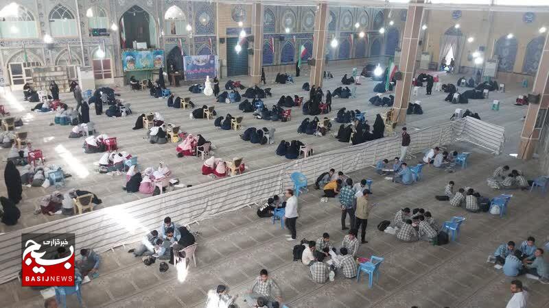 هجدهم دوره مسابقات علمی بین المللی پایا در کازرون برگزار شد+عکس