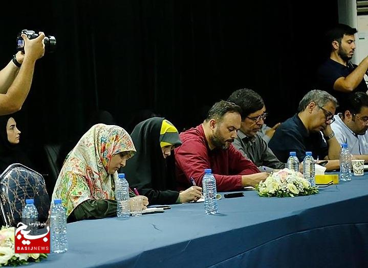 غفاری: ۵١٢٩ اثر به جشنواره رسیده است/ جشنوارهها نباید موسمی و فصلی باشند غفاری: ۵١٢٩ اثر به جشنواره رسیده است/ جشنوارهها نباید موسمی و فصلی باشند