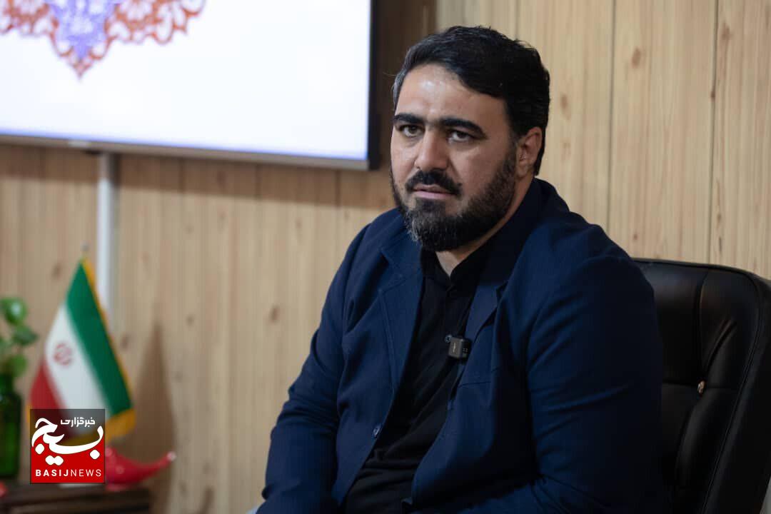 فعالیتهای تعمیقی و عمقبخشی شهدا در جامعه رشد پیدا میکند فعالیتهای تعمیقی و عمقبخشی شهدا در جامعه رشد پیدا میکند