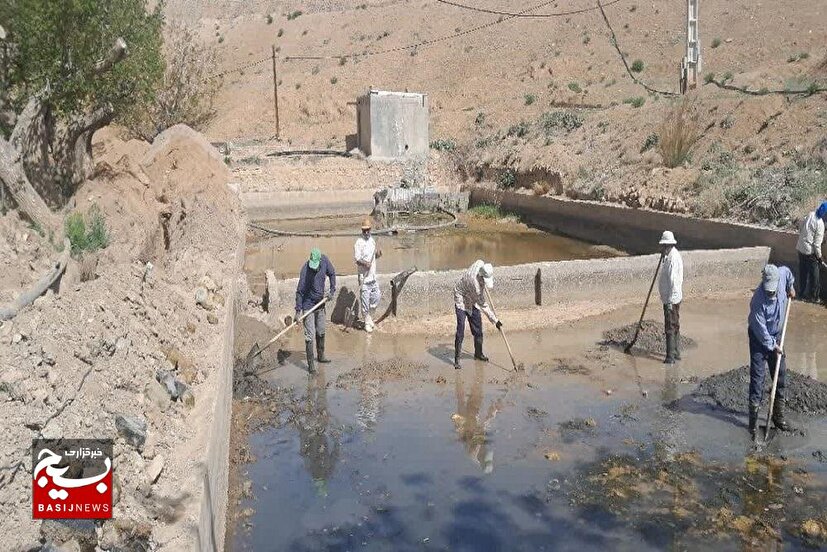 کمک هزینه های نقدی به نیازمندان در سرخه پرداخت شد