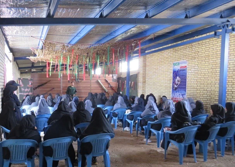 بالا بردن سطح توانمندی آموزش درس آمادگی دفاعی ویژه مدارس دختران شهرستان