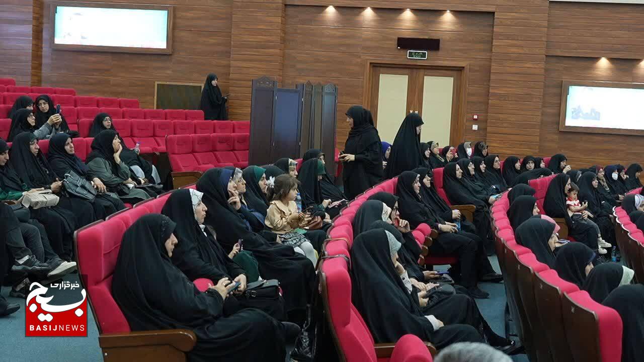 فعالیت قرارگاه جمعیت با ۸ کارگروه ویژه در استان قزوین