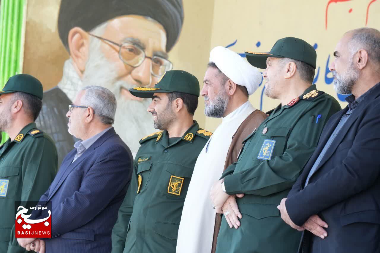 آیین اهدای ۱۰۰۰ سری جهیزیه به مددجویان در لرستان