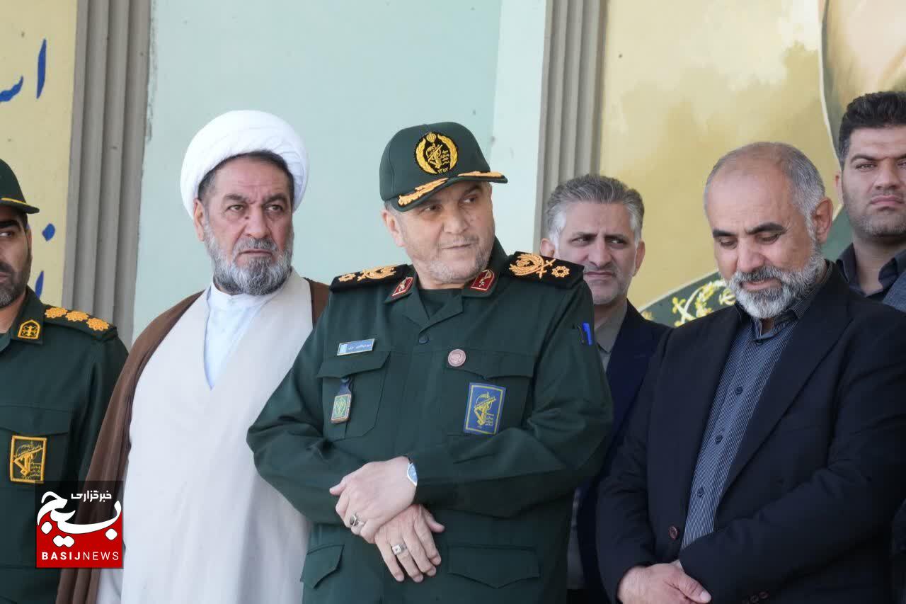 آیین اهدای ۱۰۰۰ سری جهیزیه به مددجویان در لرستان