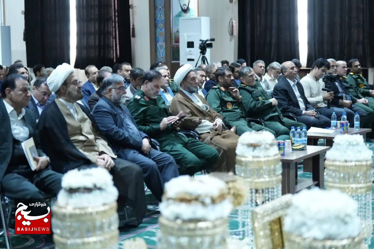 آیین اهدای ۱۰۰۰ سری جهیزیه به مددجویان در لرستان