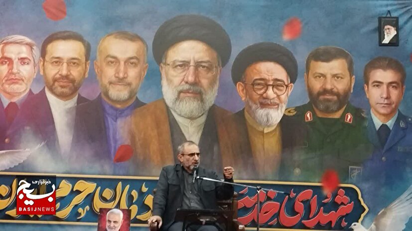 بزرگداشت شهدای خدمت و یادآوری دستاوردهای شهید رئیسی در اراک