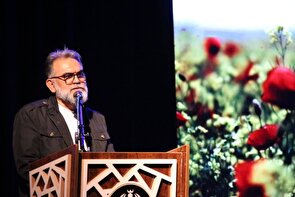 بسیج هنرمندان در خط مقدم جهاد تبیین؛ تأکید بر تفکر انقلابی و وحدت برای اعتلای هنر