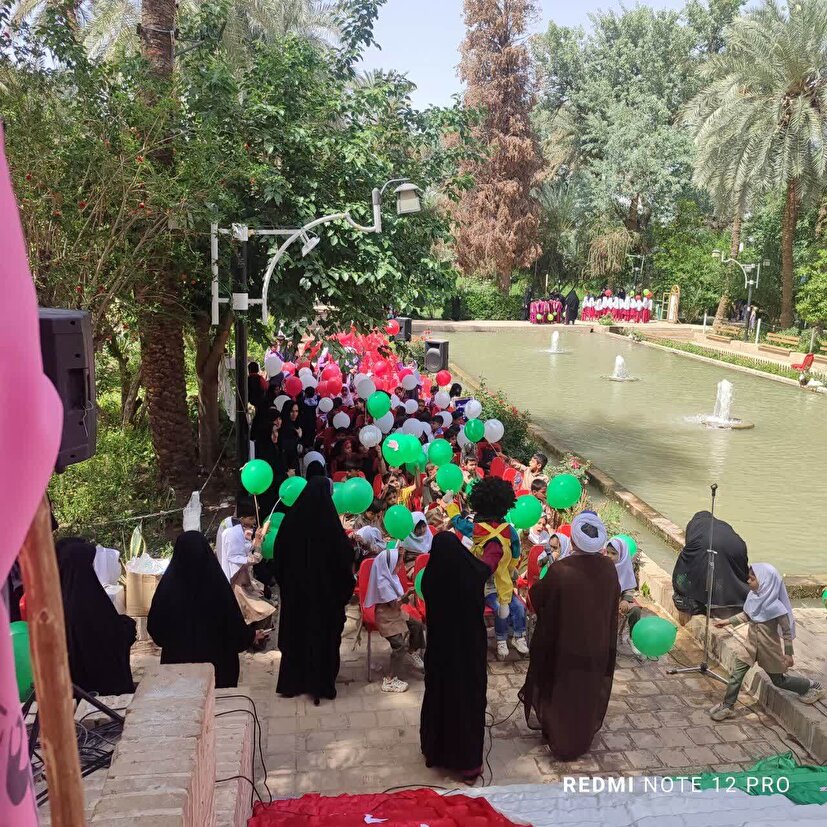 طوفان پروانه‌ها در باغ گلشن: جشن شاد و پرانرژی بیش از ۲۰۰ کودک در طبس