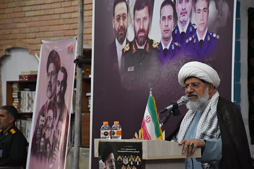 شهیدان خدمت، نماد نوکری صادقانه برای مردم‌اند