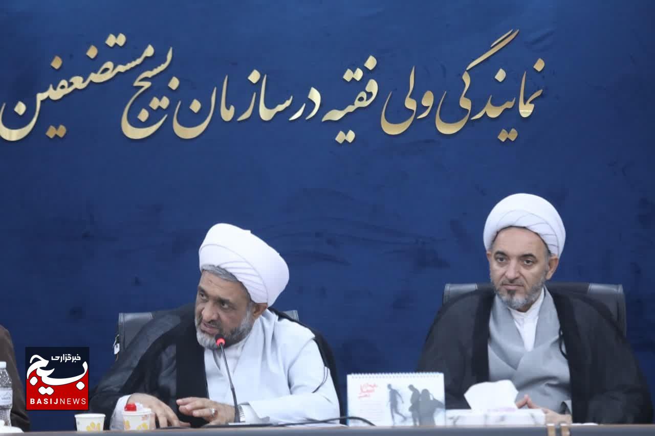 نشست «عطر ولایت» با حضور طلاب و روحانیون بسیج برگزار شد