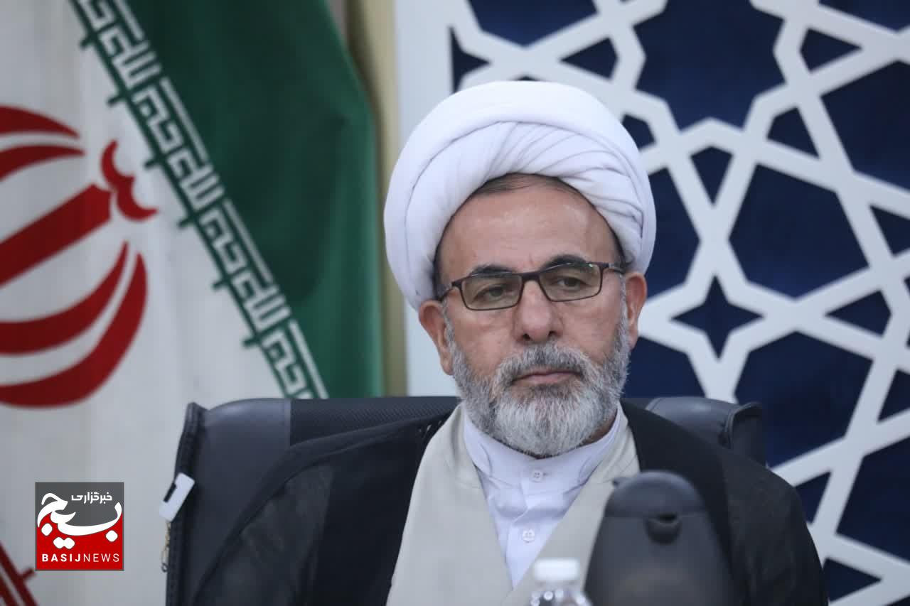 نشست «عطر ولایت» با حضور طلاب و روحانیون بسیج برگزار شد