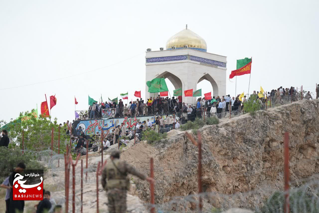 بزرگداشت سالروز عملیات بازی دراز با حضور هزاران بسیجی لرستان بزرگداشت سالروز عملیات بازی دراز با حضور هزاران بسیجی لرستان