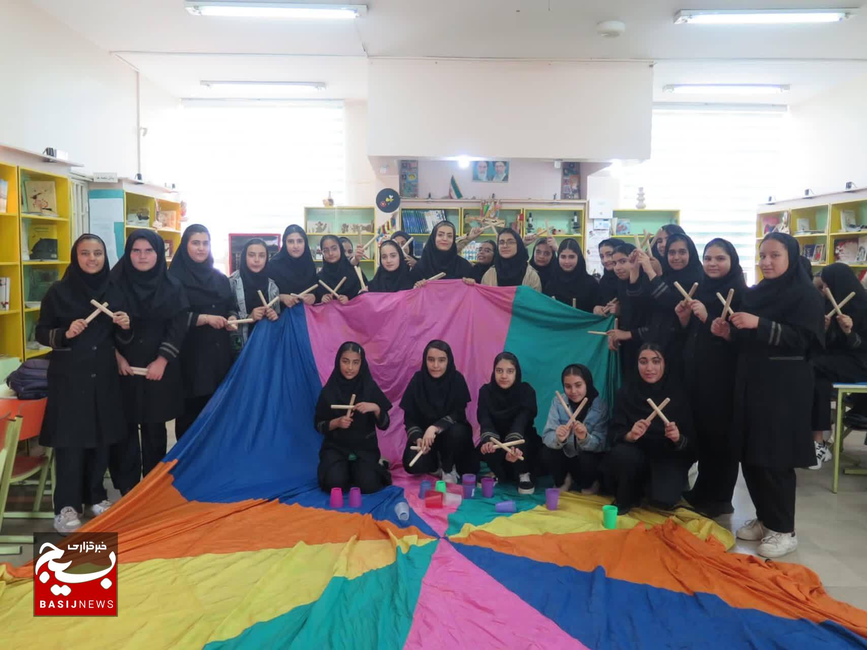 اجرای طرح «نماد» در مراکز فرهنگی و هنری کانون تاکستان آغاز شد اجرای طرح «نماد» در مراکز فرهنگی و هنری کانون تاکستان آغاز شد