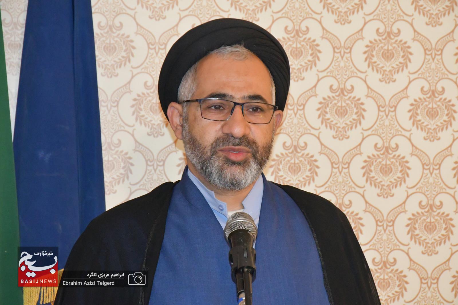 تجلیل از 36 مربی و معلم ناحیه مقاومت بسیج عشایری استان