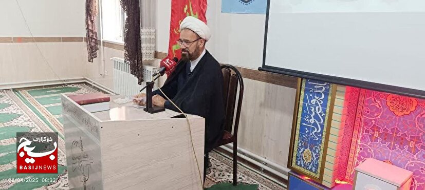 فرهنگ اسلامی و نقش امام صادق (ع) و شهید مطهری در تربیت جامعه باید احیا شود
