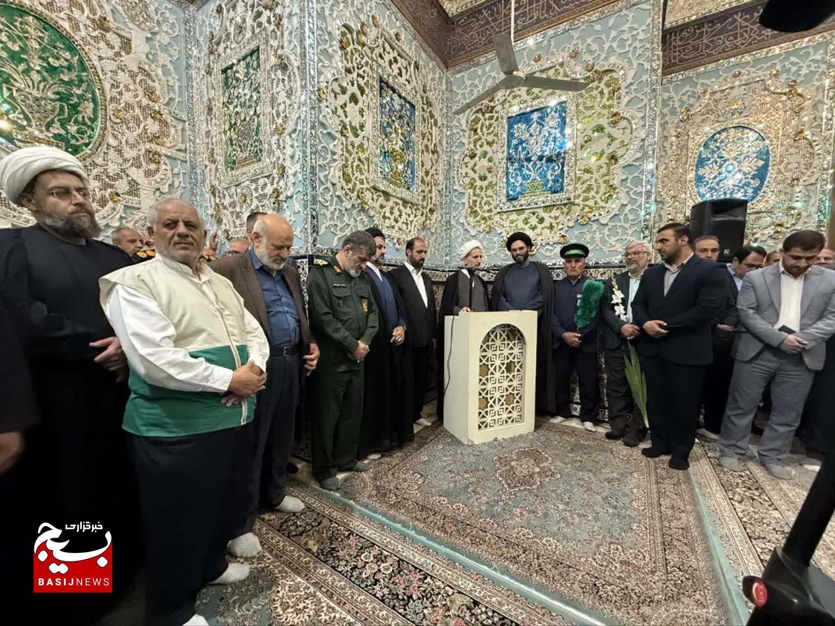 آئين غبارروبی در بارگاه ملكوتی شاهزاده حسین بن الرضا(علیه السلام)